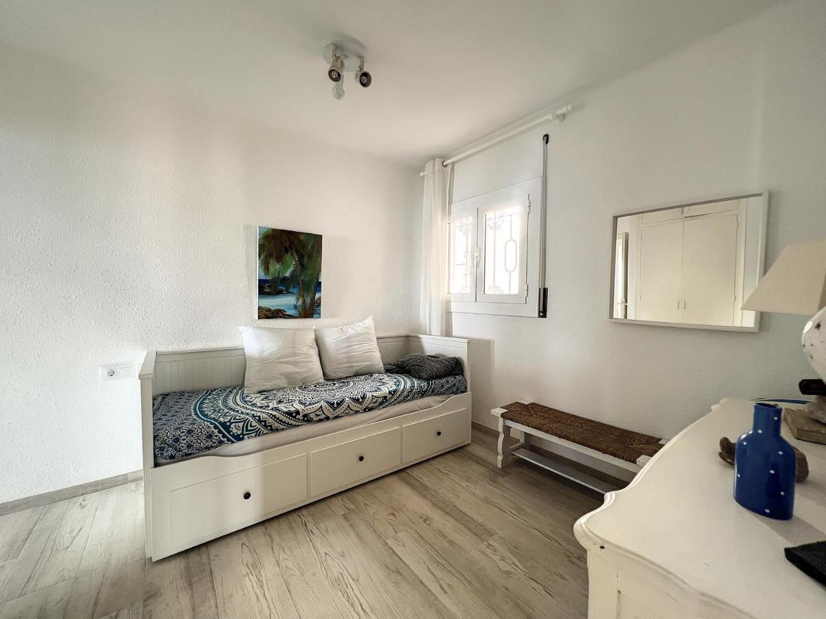 Alexandra 1 Era Linea De Mar, Fantastico Piso Tota Apartment Росес Екстериор снимка
